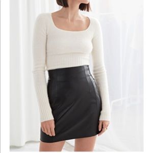 Genuine leather skirt